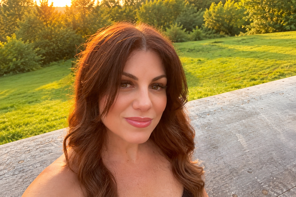 Jacquie in a personal portrait
