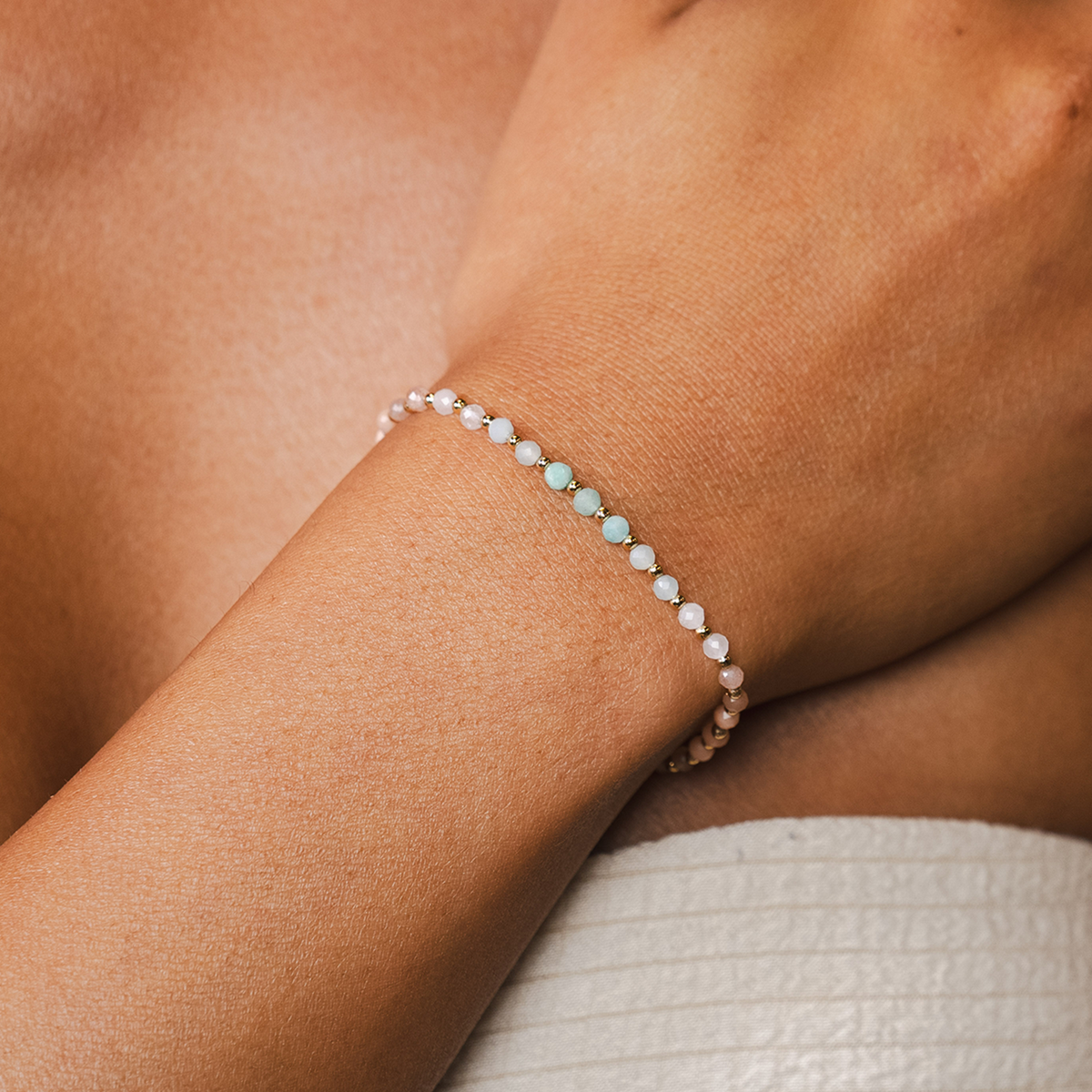 Positive Energy 3mm Healing Bracelet - House of Caelo Athleisure Wear, Yoga Wear & Women's Clothing