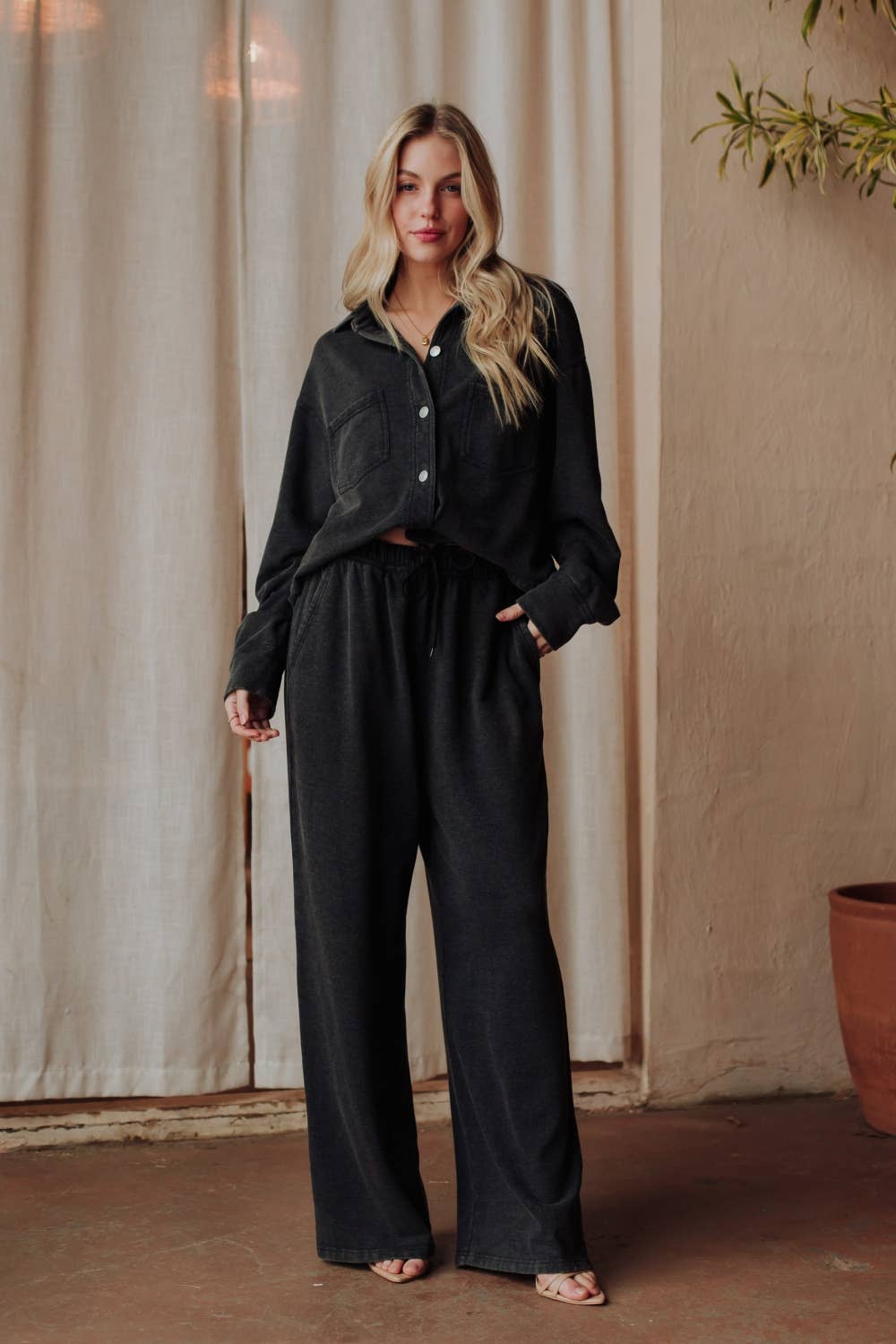 Off Duty Goddess Lounge Pants — alternate product view 5