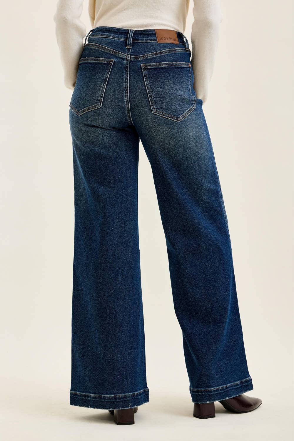 Lux Retro Wide Leg Jeans Dark Fade Indigo detail view