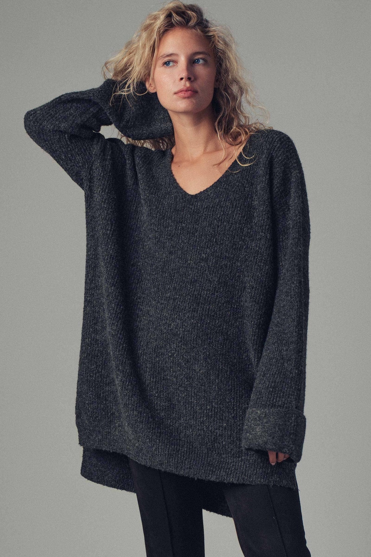 Oversized Knit V-Neck Sweater Tunic Top - Fitkitty Culture Athleisure Wear, Yoga Wear & Women's Clothing