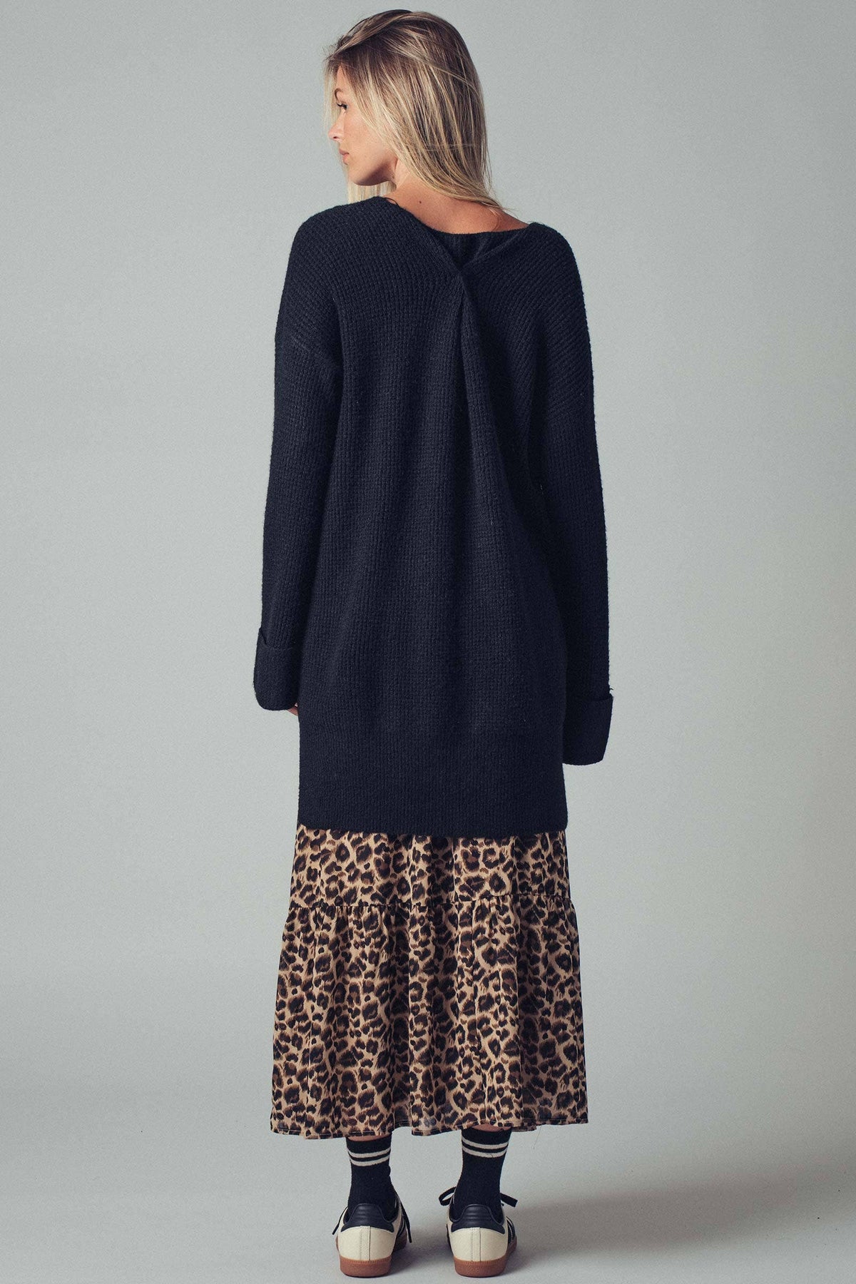Oversized Knit V-Neck Sweater Tunic Top - Fitkitty Culture Athleisure Wear, Yoga Wear & Women's Clothing