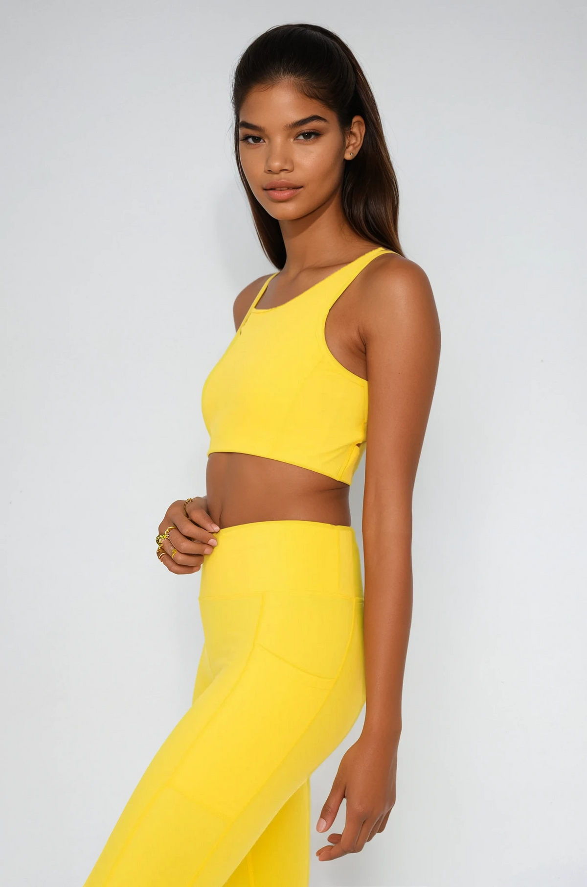 Cropped Leggings with Pockets - House of Caelo Athleisure Wear, Yoga Wear & Women's Clothing