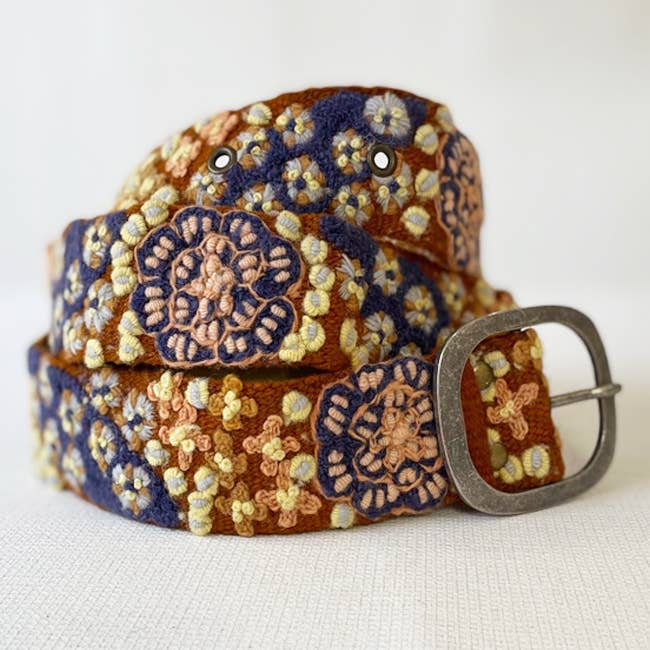 Hand-embroidered Peruvian wool belt with blue floral motifs