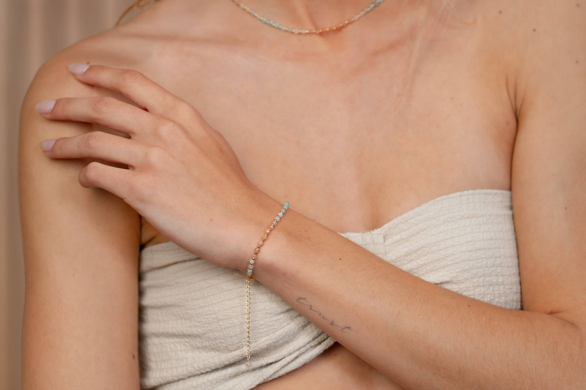 Positive Energy 3mm Healing Bracelet - House of Caelo Athleisure Wear, Yoga Wear &  Women's Clothing