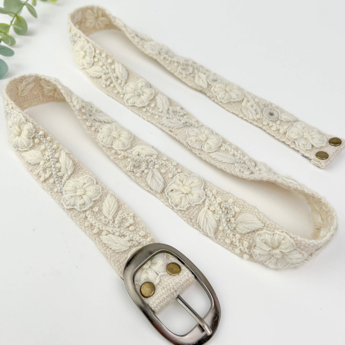 Florcita Blanca Skinny Embroidered Belt - Fitkitty Culture Athleisure Wear, Yoga Wear &  Women's Clothing