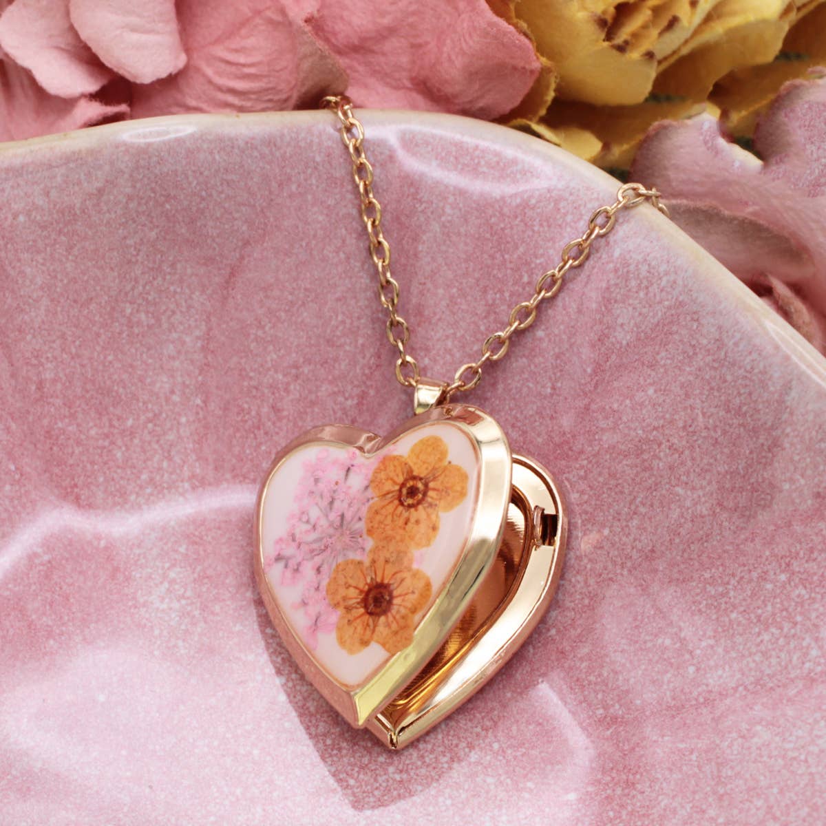 Floral Memories Orange Dried Flower Locket Necklace - House of Caelo Athleisure Wear, Yoga Wear &  Women's Clothing