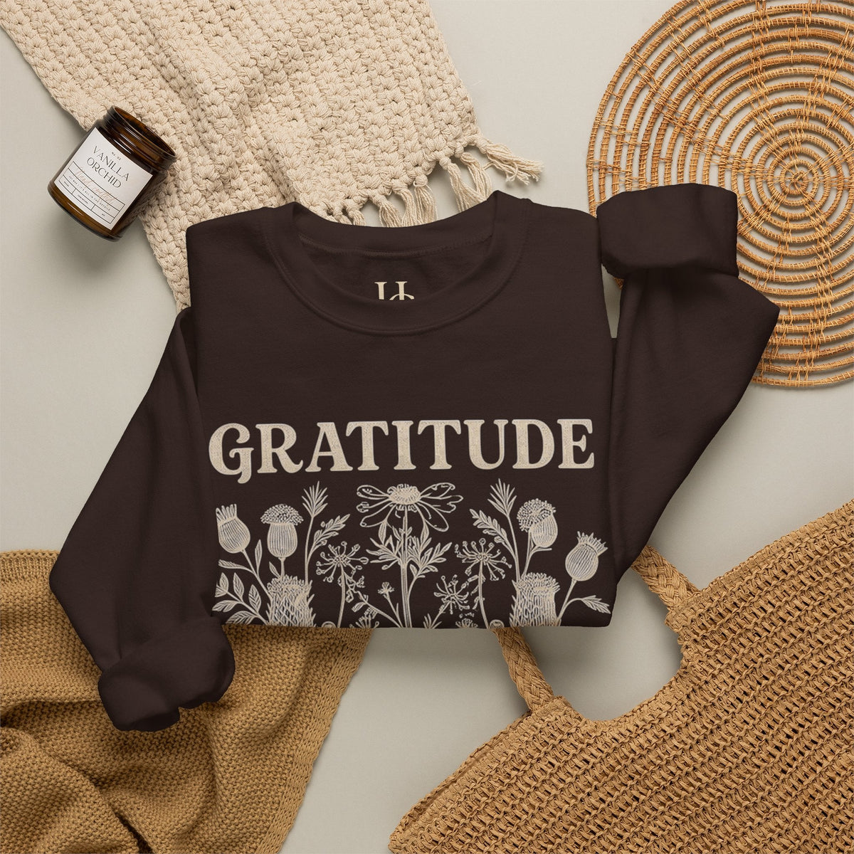 Gratitude Changes Everything sweatshirt by House of Caelo - product image 7