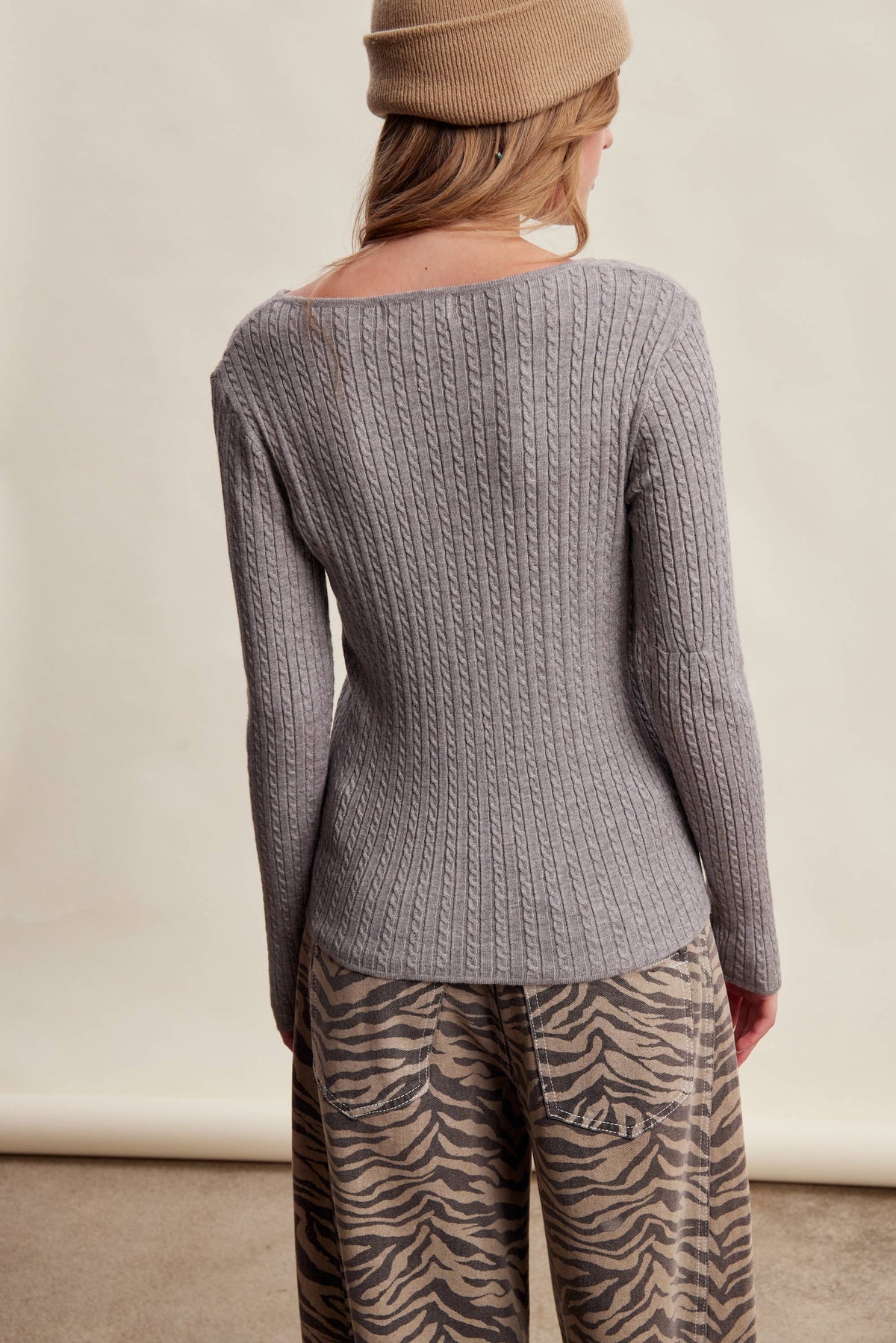Ribbed V-Neck Knit Top