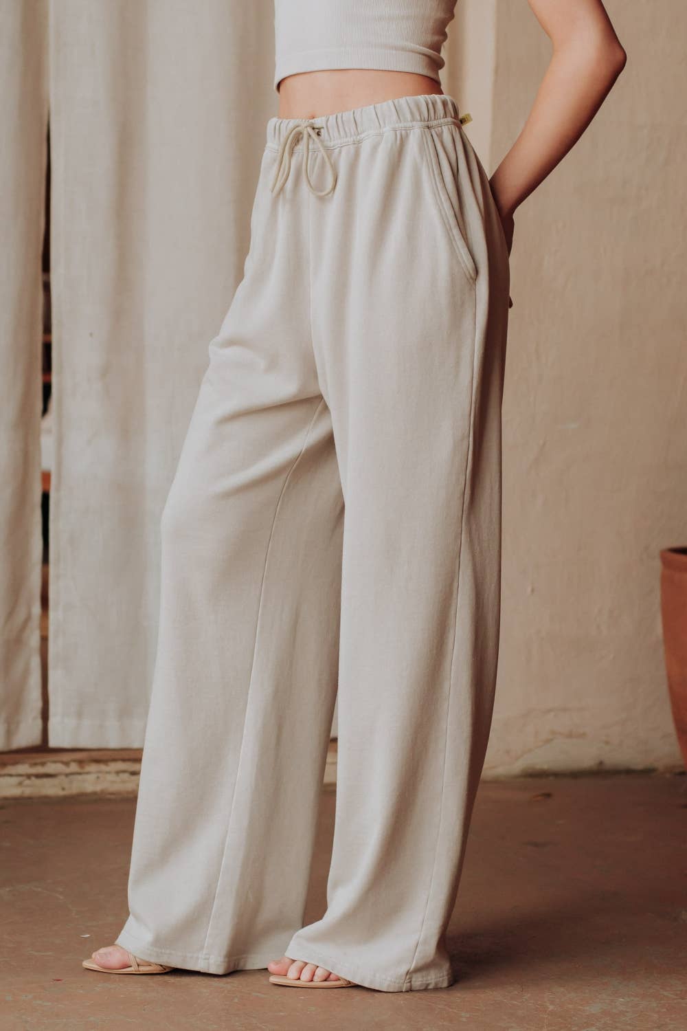 Off Duty Goddess Lounge Pants Lt. — alternate product view 4
