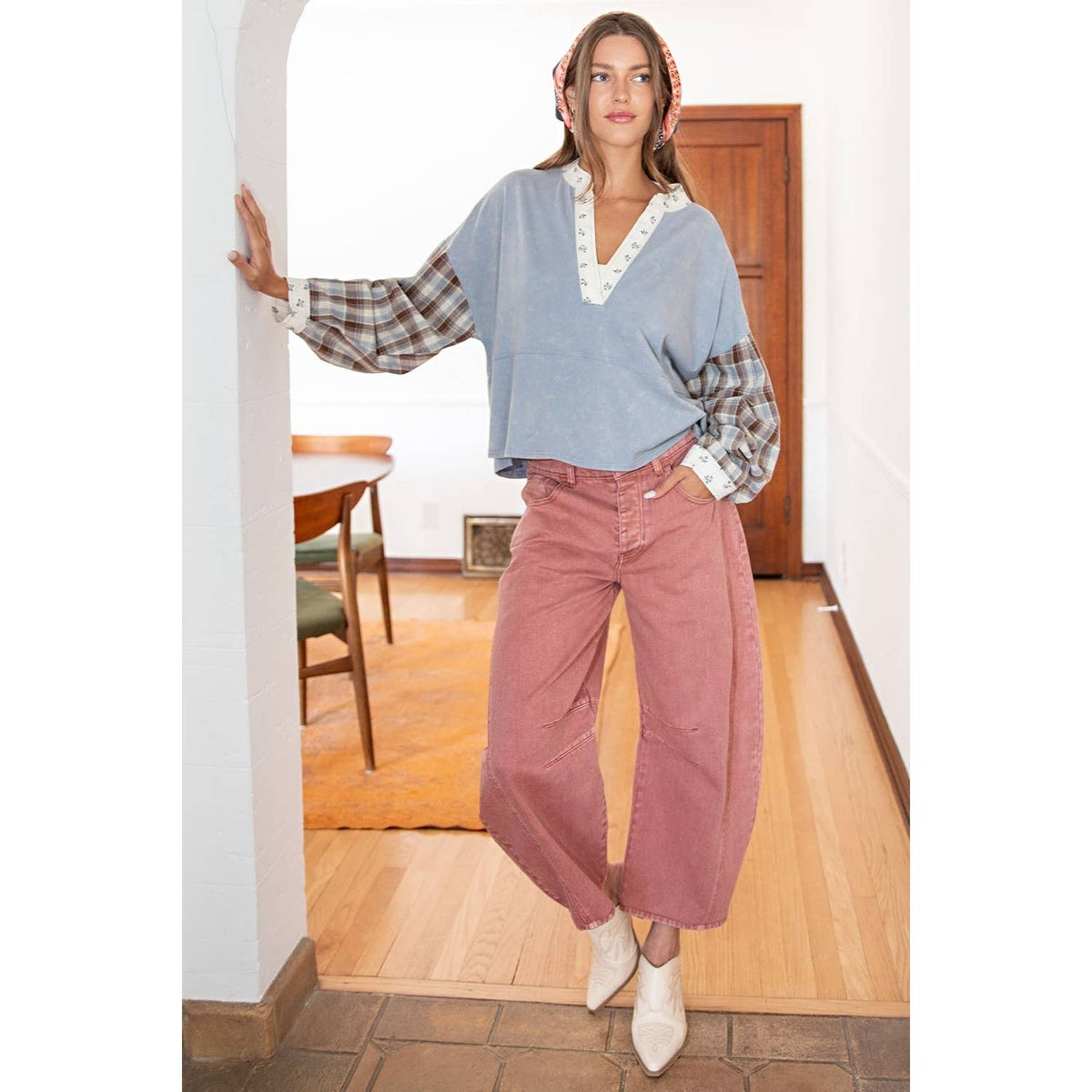 Mineral Washed Floral Trim Plaid Contrast Top - House of Caelo Athleisure Wear, Yoga Wear &  Women's Clothing
