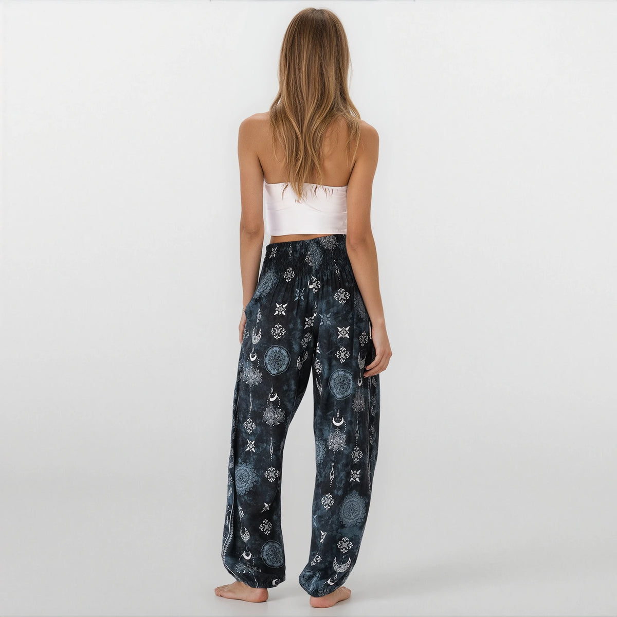 Twilight Lotus Harem Pants with Pockets - House of Caelo Athleisure Wear, Yoga Wear &  Women's Clothing