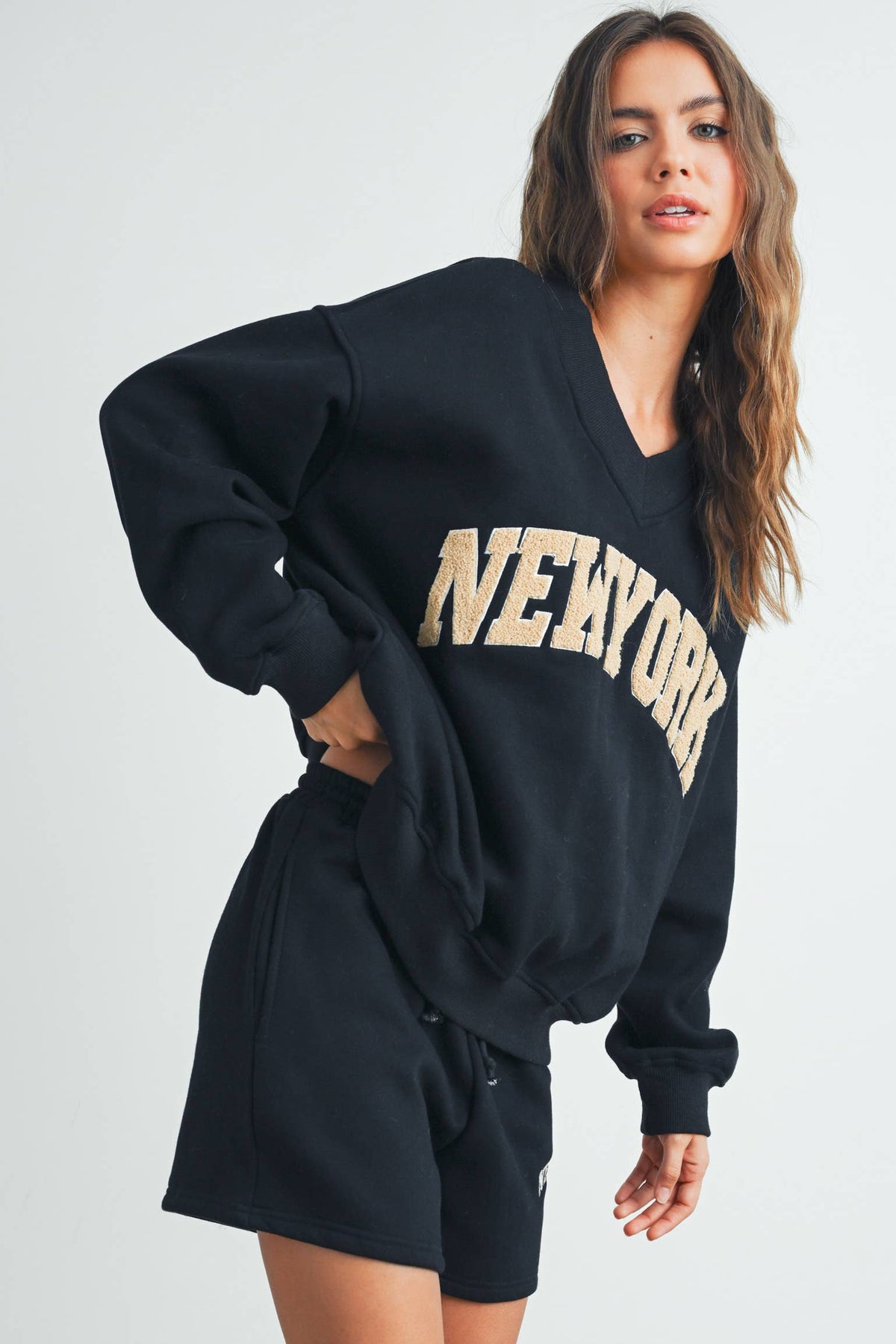New York V-Neck Sweatshirt - House of Caelo Athleisure Wear, Yoga Wear &  Women's Clothing