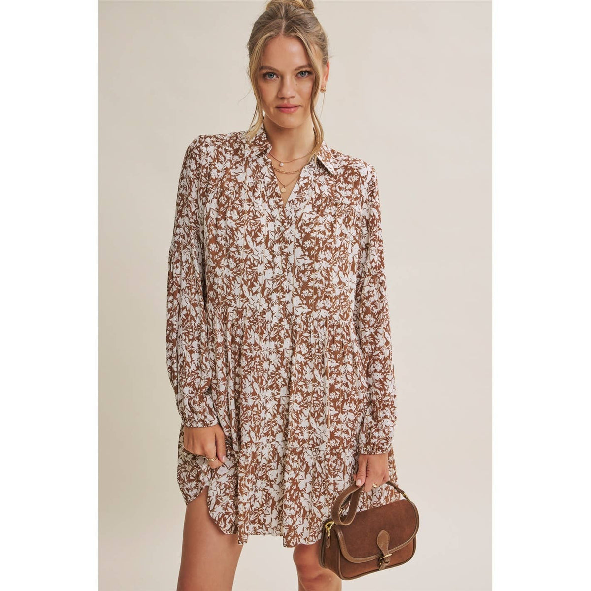Soft Autumn floral shift dress with a relaxed silhouette and balloon sleeves, front view.